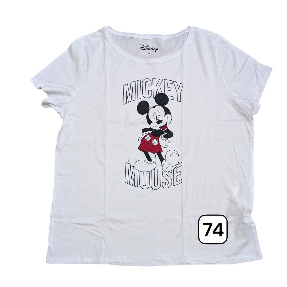 XXL Disney Marvel Looney Tunes Women's and Juniors graphic T-shirts NWOT Pick 1 - Picture 8 of 12